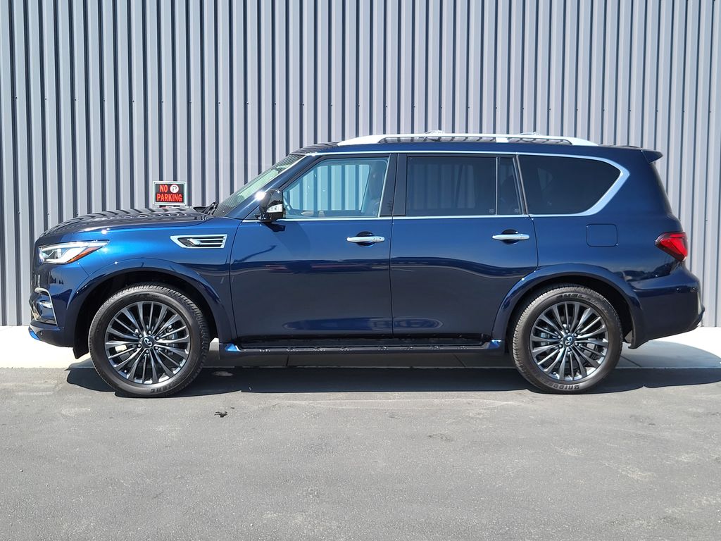 2022 INFINITI QX80