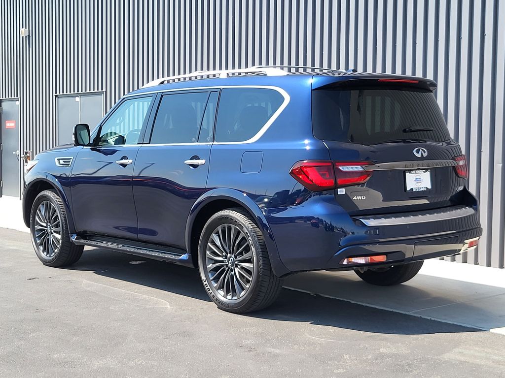 2022 INFINITI QX80