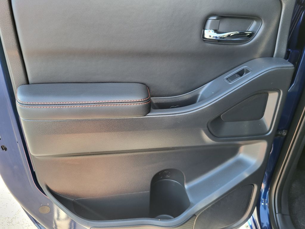 2023 Nissan Frontier