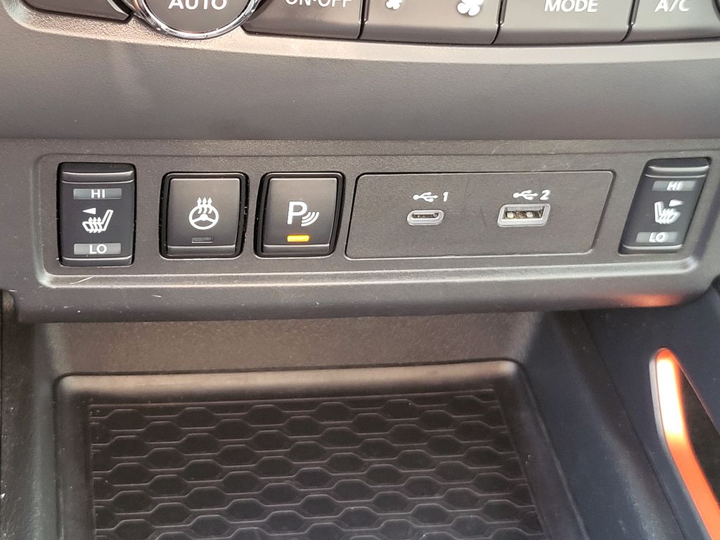 2023 Nissan Frontier