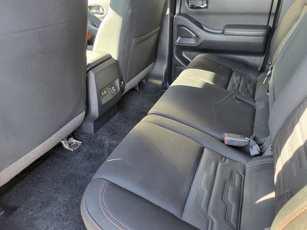 2023 Nissan Frontier