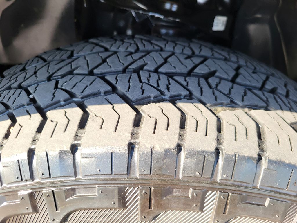 2023 Nissan Frontier