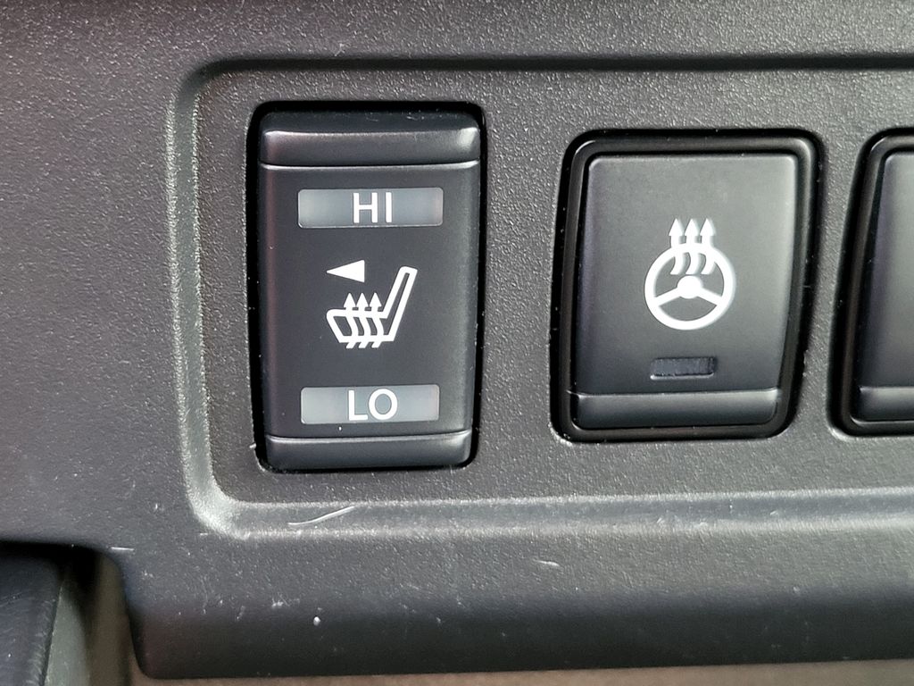 2023 Nissan Frontier