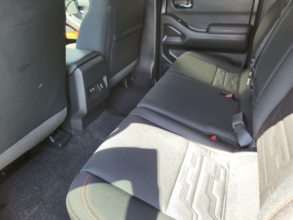 2023 Nissan Frontier