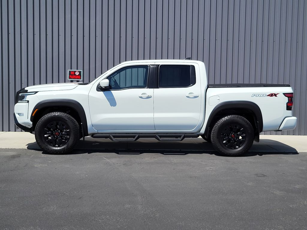 2023 Nissan Frontier