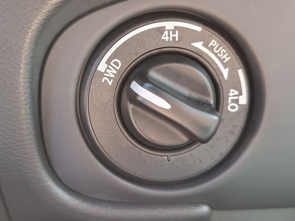 2023 Nissan Frontier