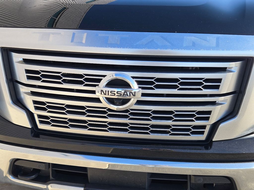 2021 Nissan Titan