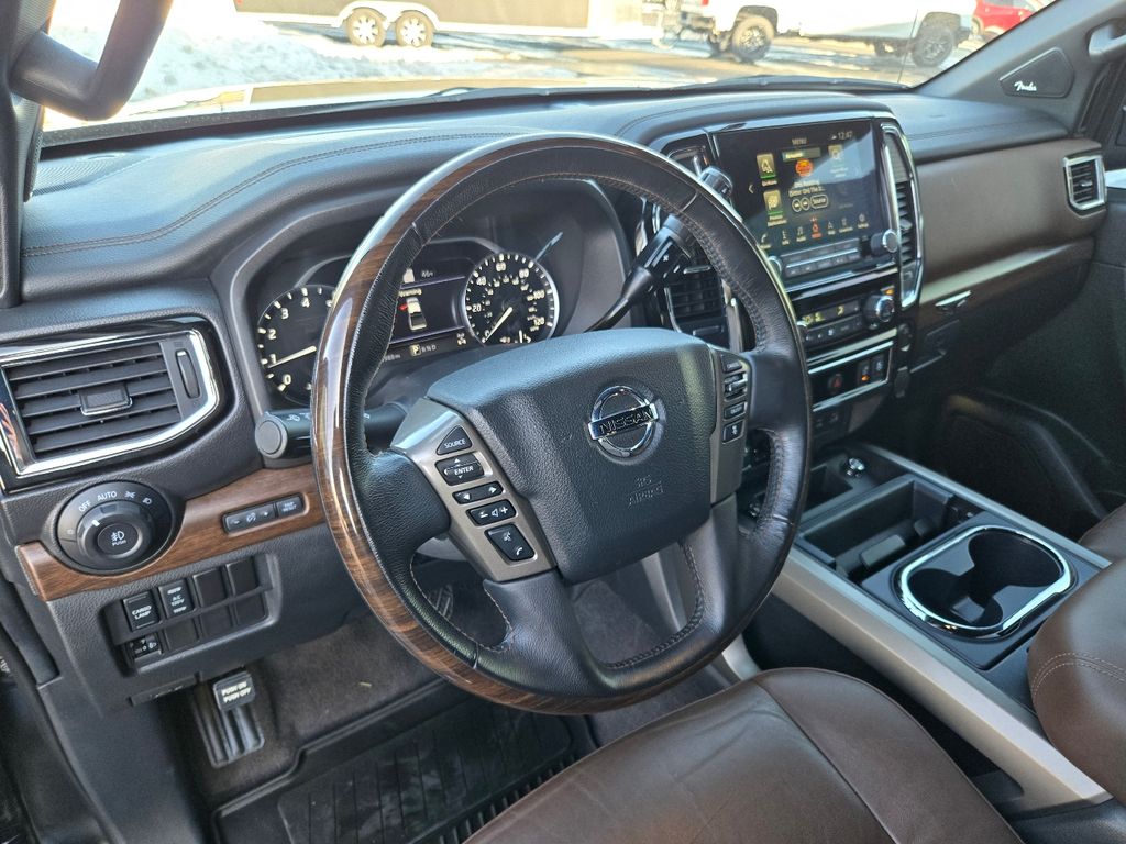 2021 Nissan Titan