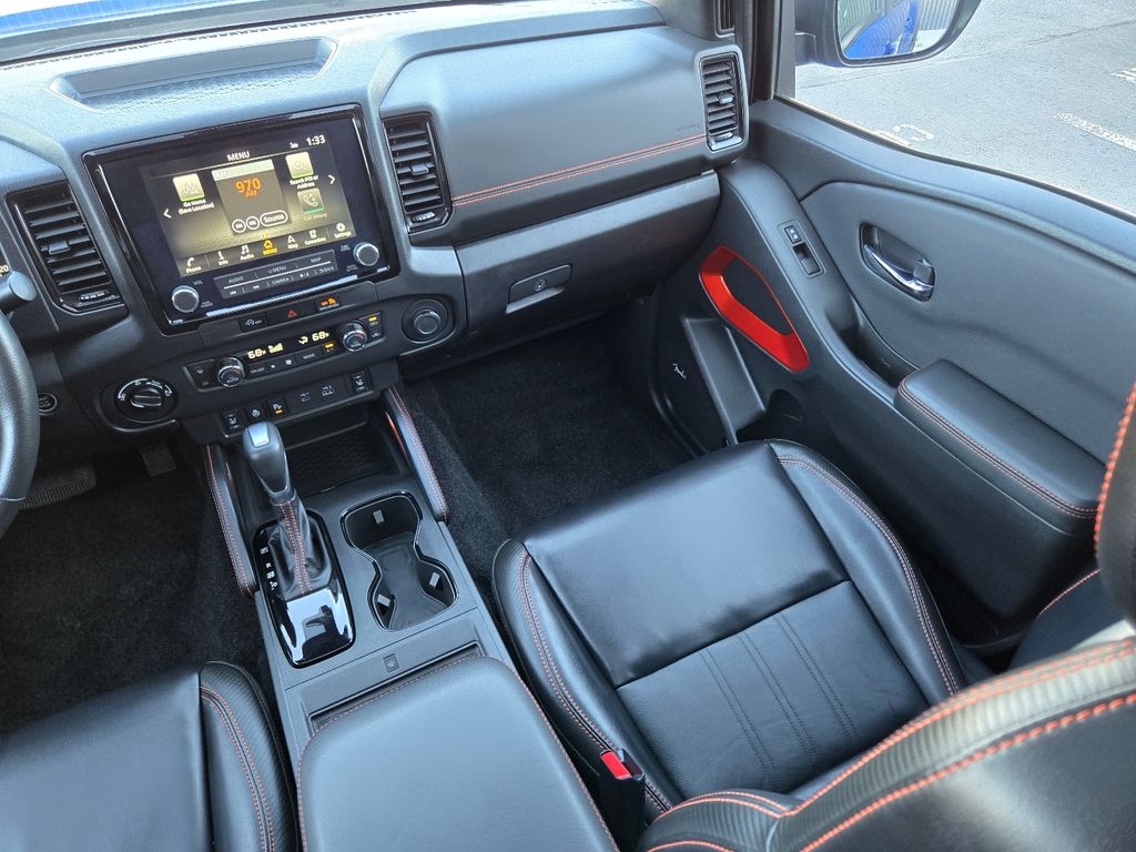 2024 Nissan Frontier