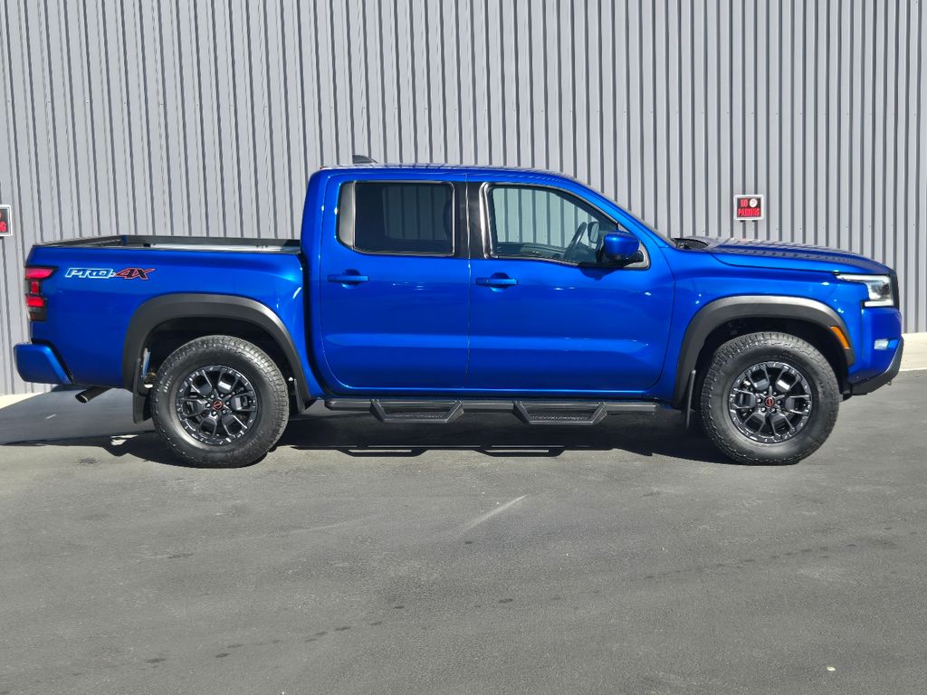 2024 Nissan Frontier