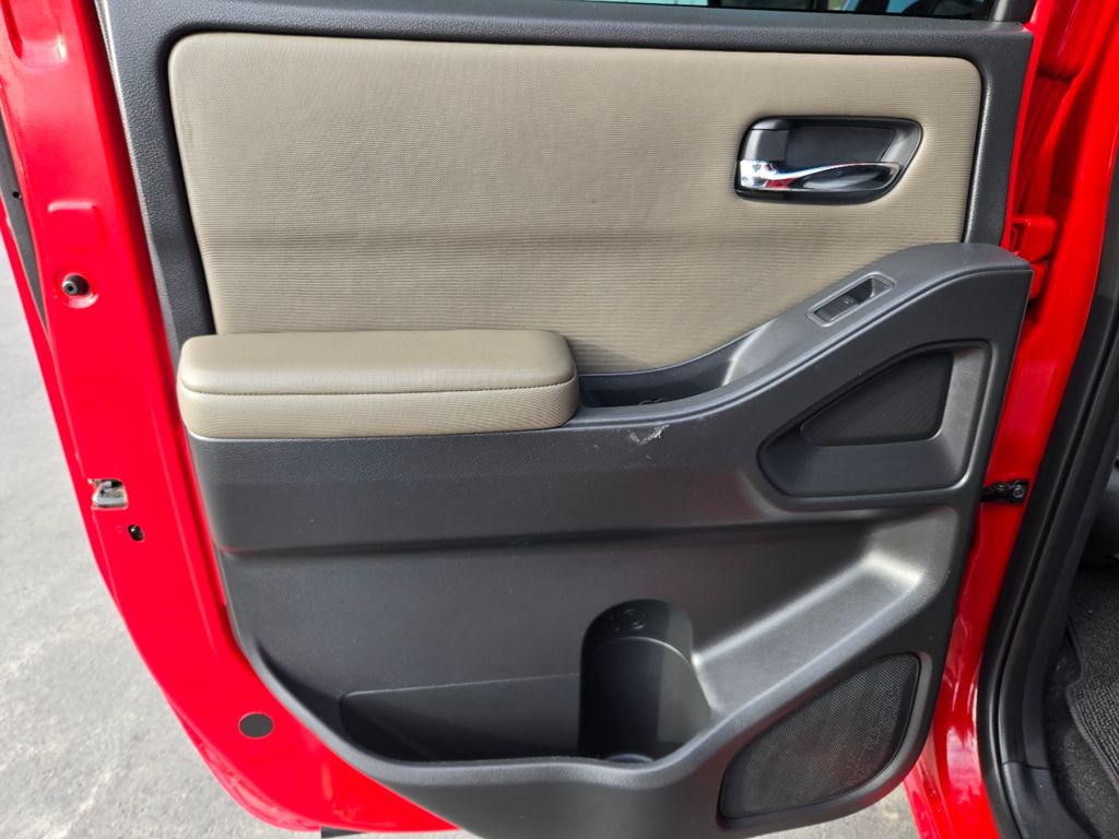 2022 Nissan Frontier