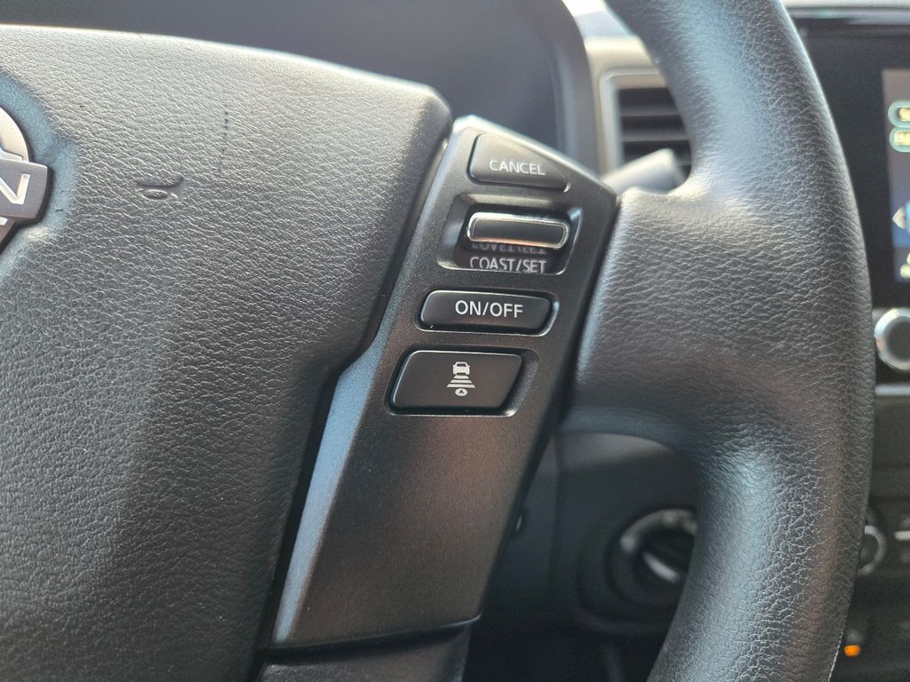 2022 Nissan Frontier