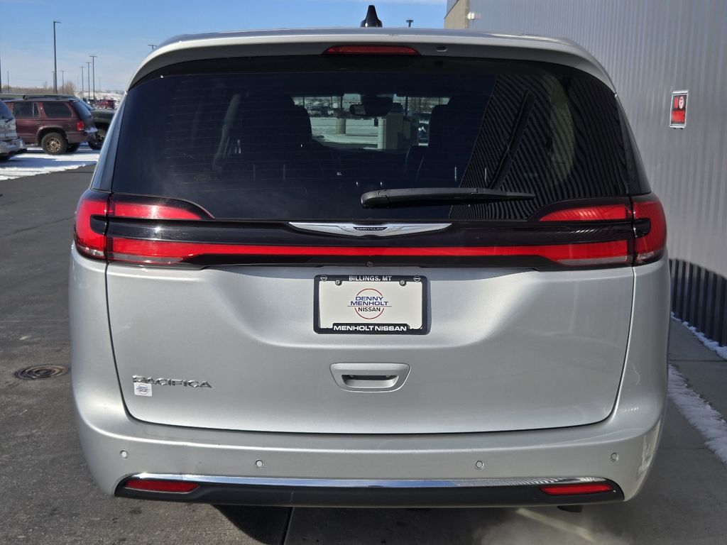 2024 Chrysler Pacifica