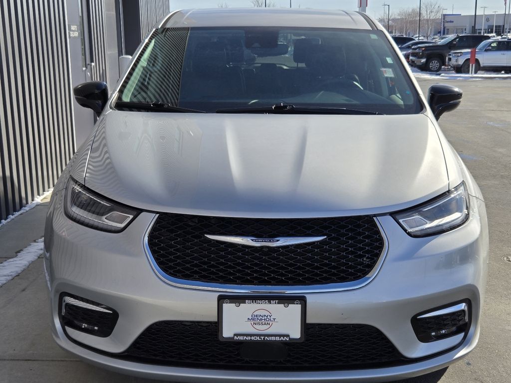 2024 Chrysler Pacifica