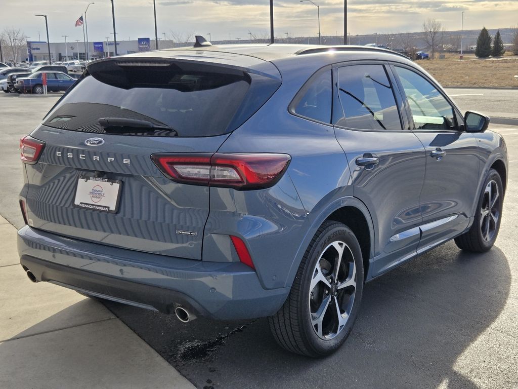 2023 Ford Escape