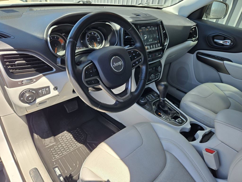 2019 Jeep Cherokee