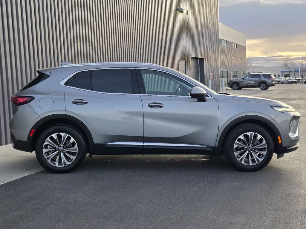 2025 Buick Envision