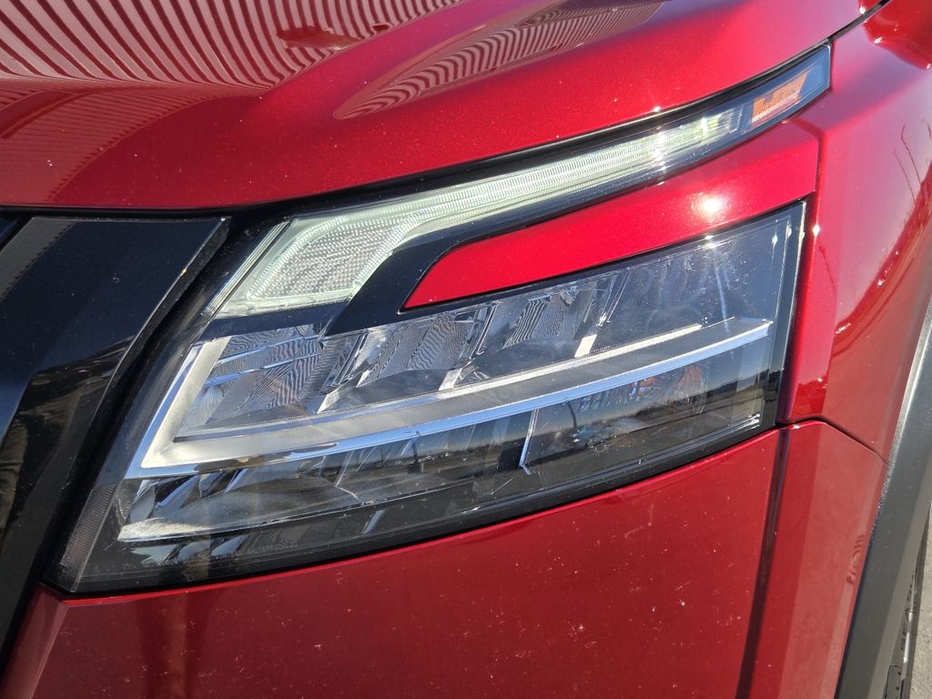 2022 Nissan Pathfinder