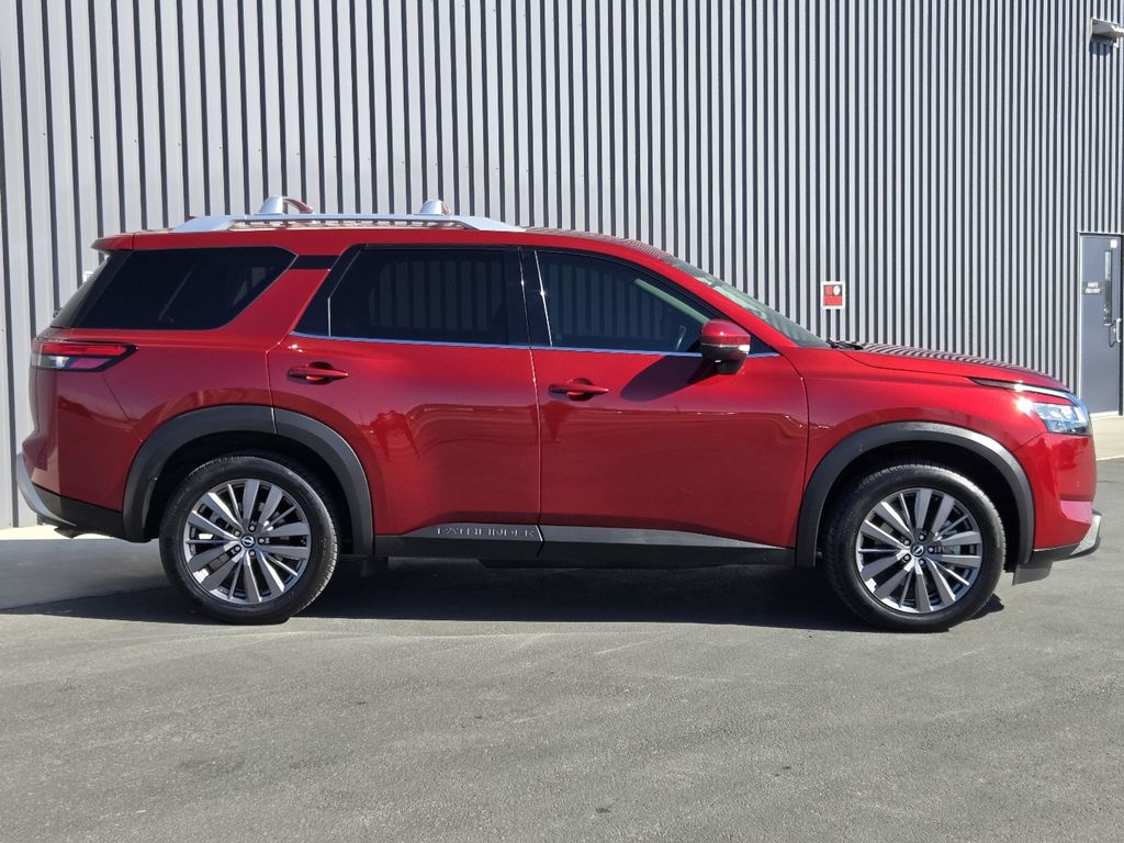 2022 Nissan Pathfinder