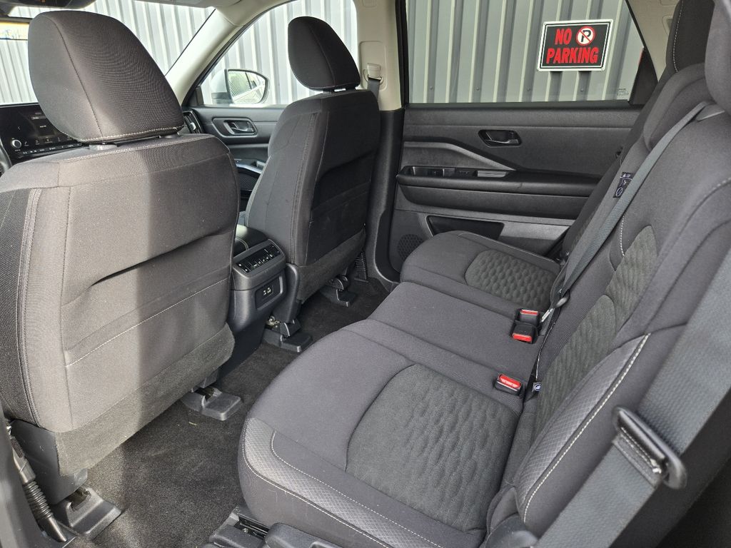 2025 Nissan Pathfinder