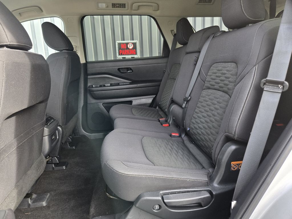 2025 Nissan Pathfinder