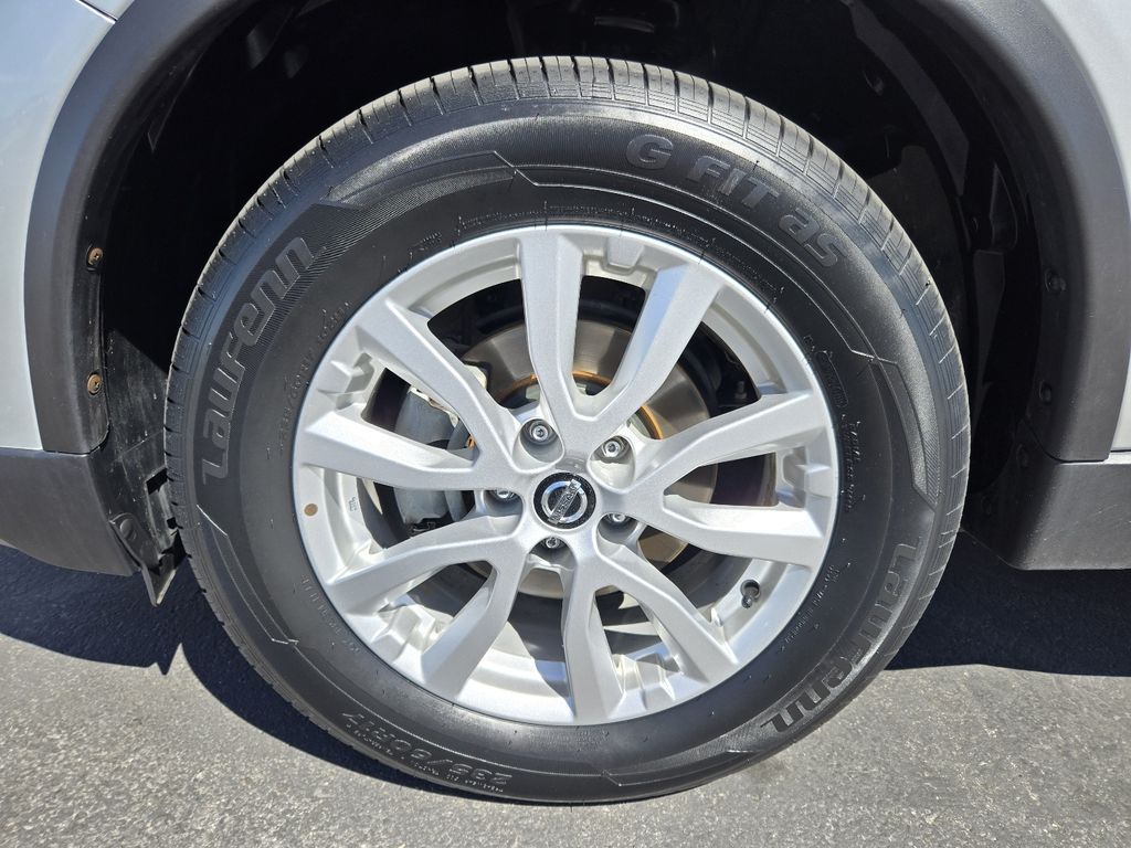 2017 Nissan Rogue