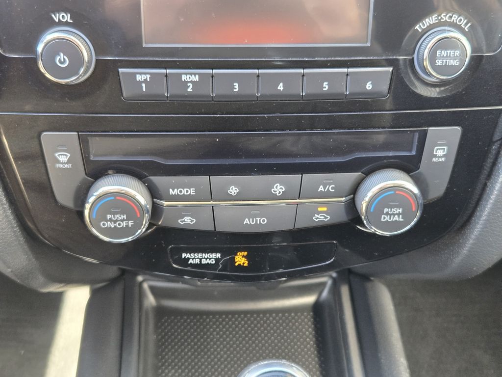 2017 Nissan Rogue