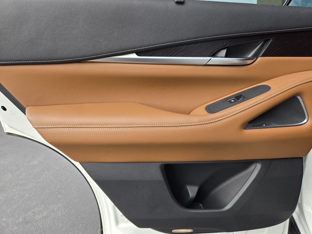 2023 INFINITI QX60