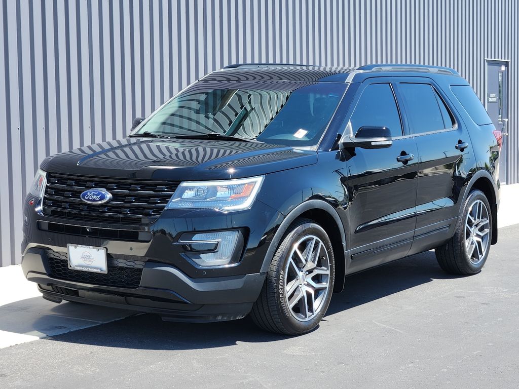 2017 Ford Explorer