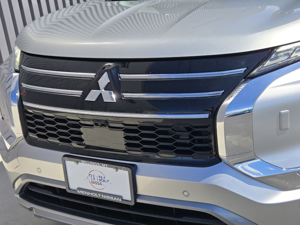 2025 Mitsubishi Outlander