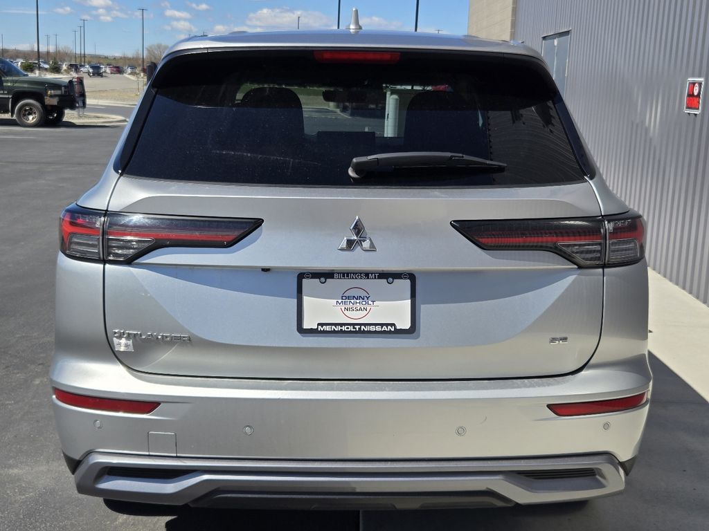 2025 Mitsubishi Outlander