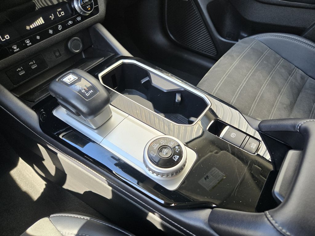 2025 Mitsubishi Outlander