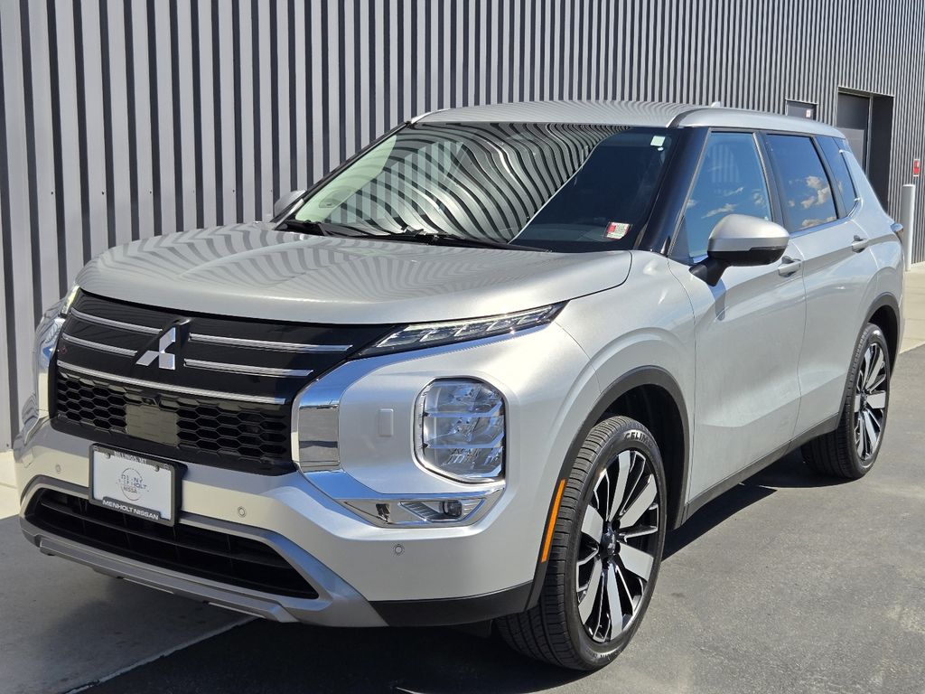 2025 Mitsubishi Outlander