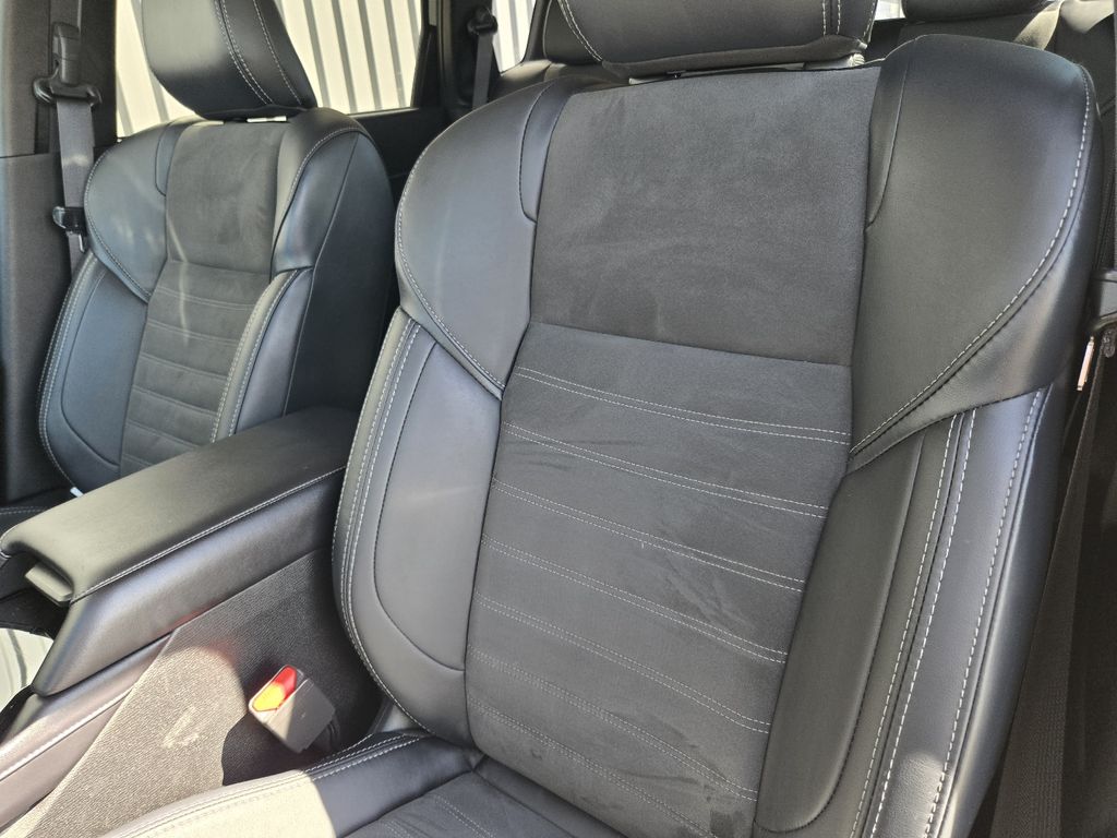 2025 Mitsubishi Outlander