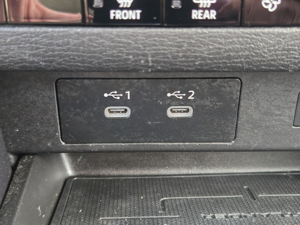 2025 Mitsubishi Outlander