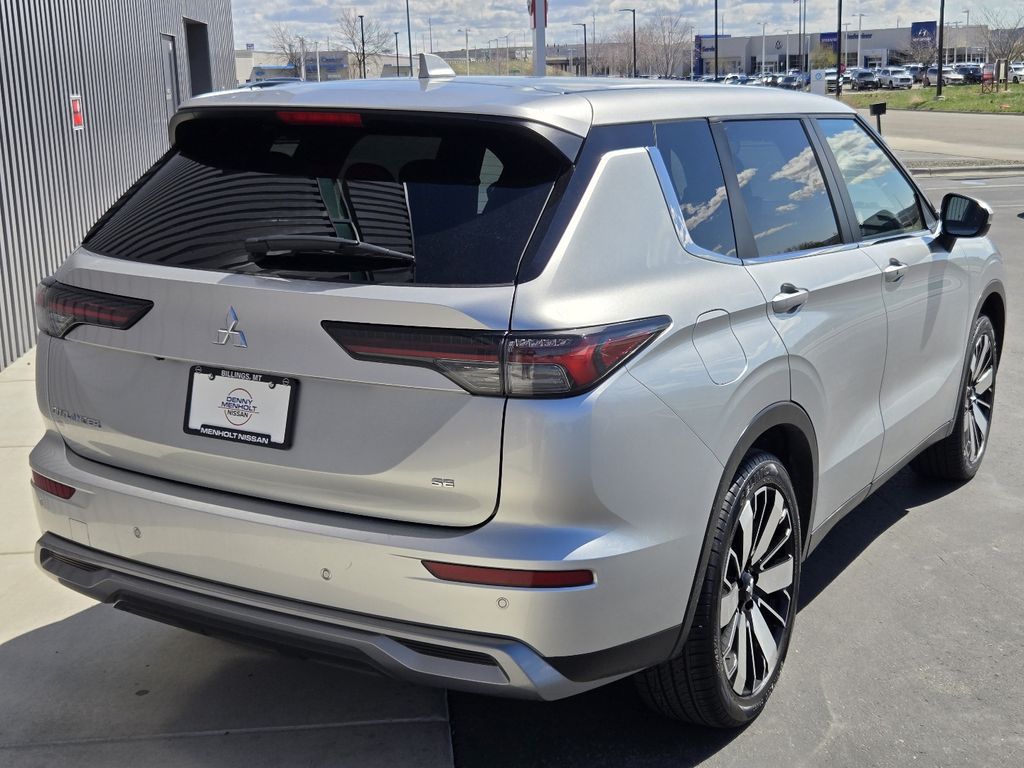 2025 Mitsubishi Outlander