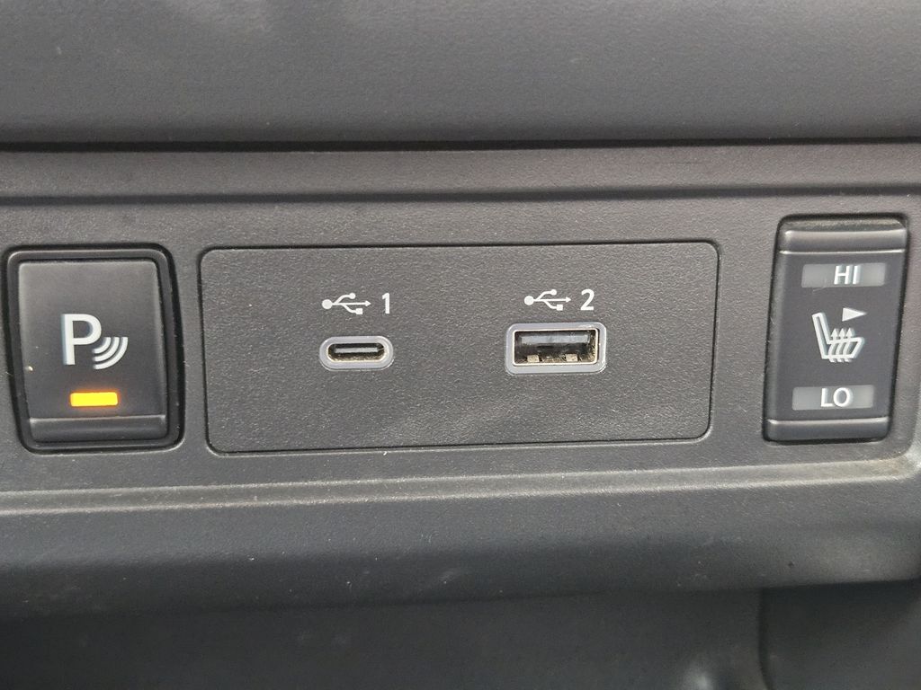 2023 Nissan Frontier