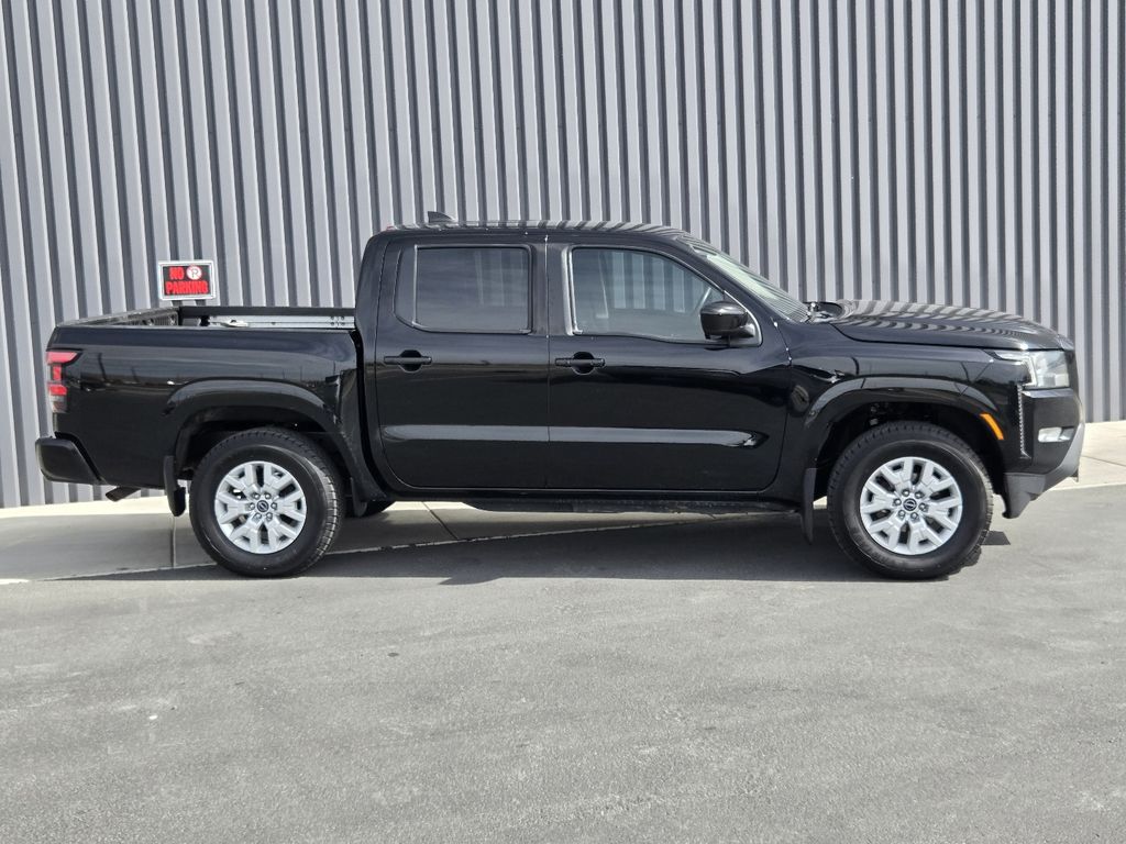 2023 Nissan Frontier