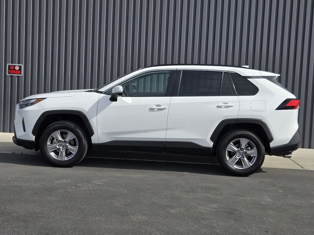 2024 Toyota RAV4