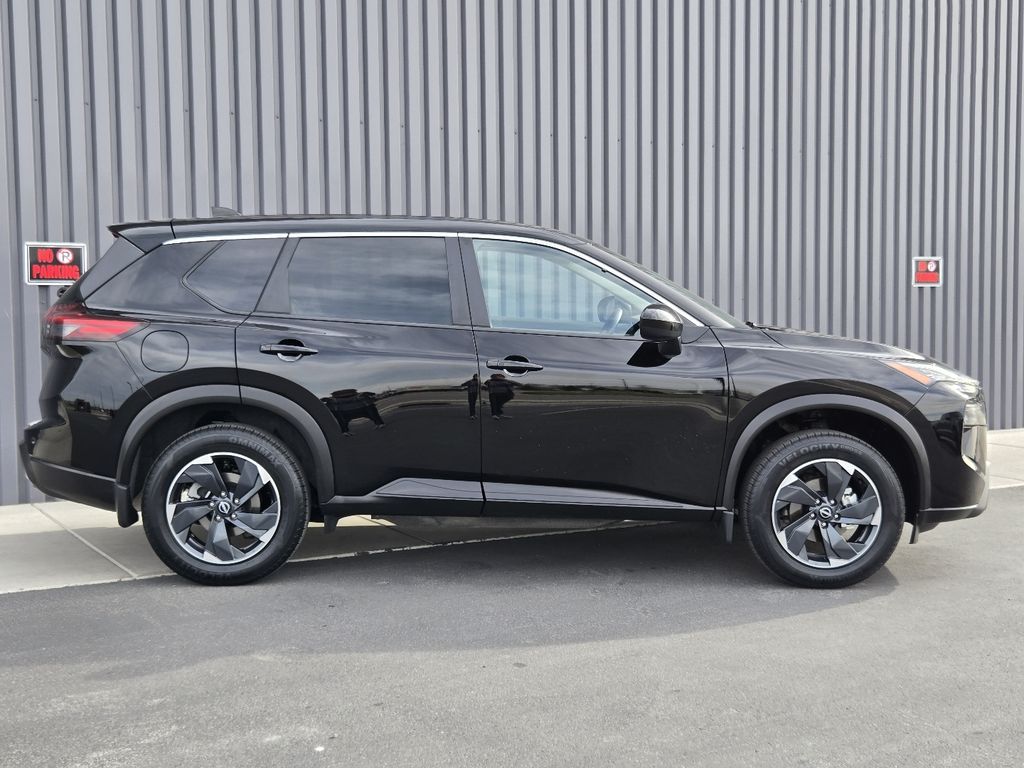 2024 Nissan Rogue