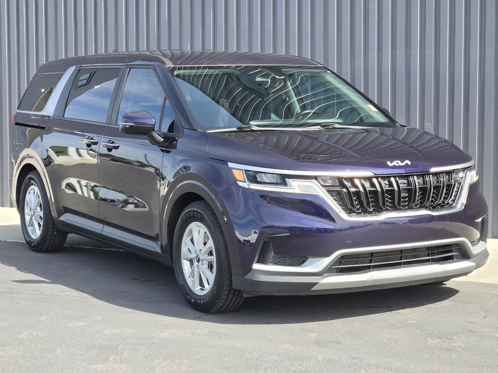 Used 2022 Kia Carnival LXS Vans