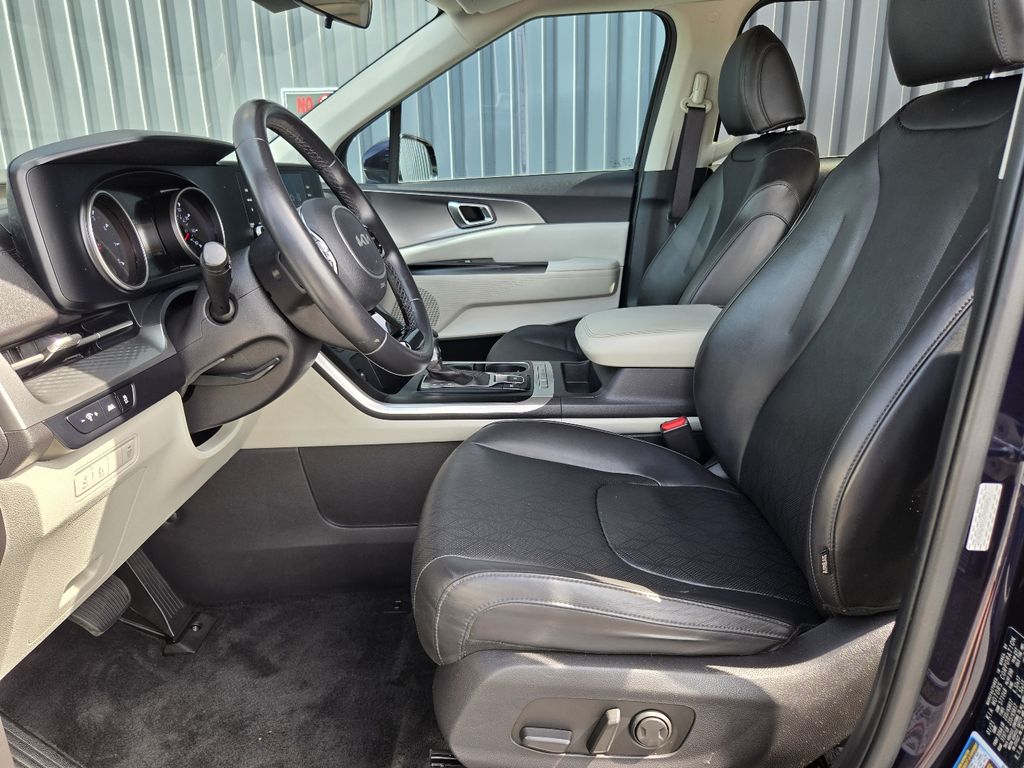 2022 Kia Carnival
