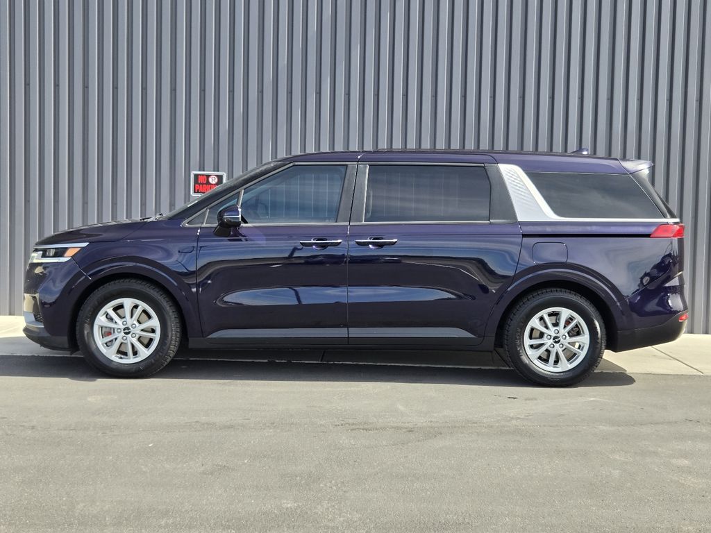 2022 Kia Carnival