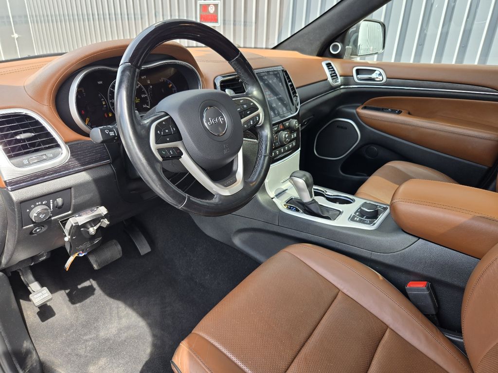 2020 Jeep Grand Cherokee