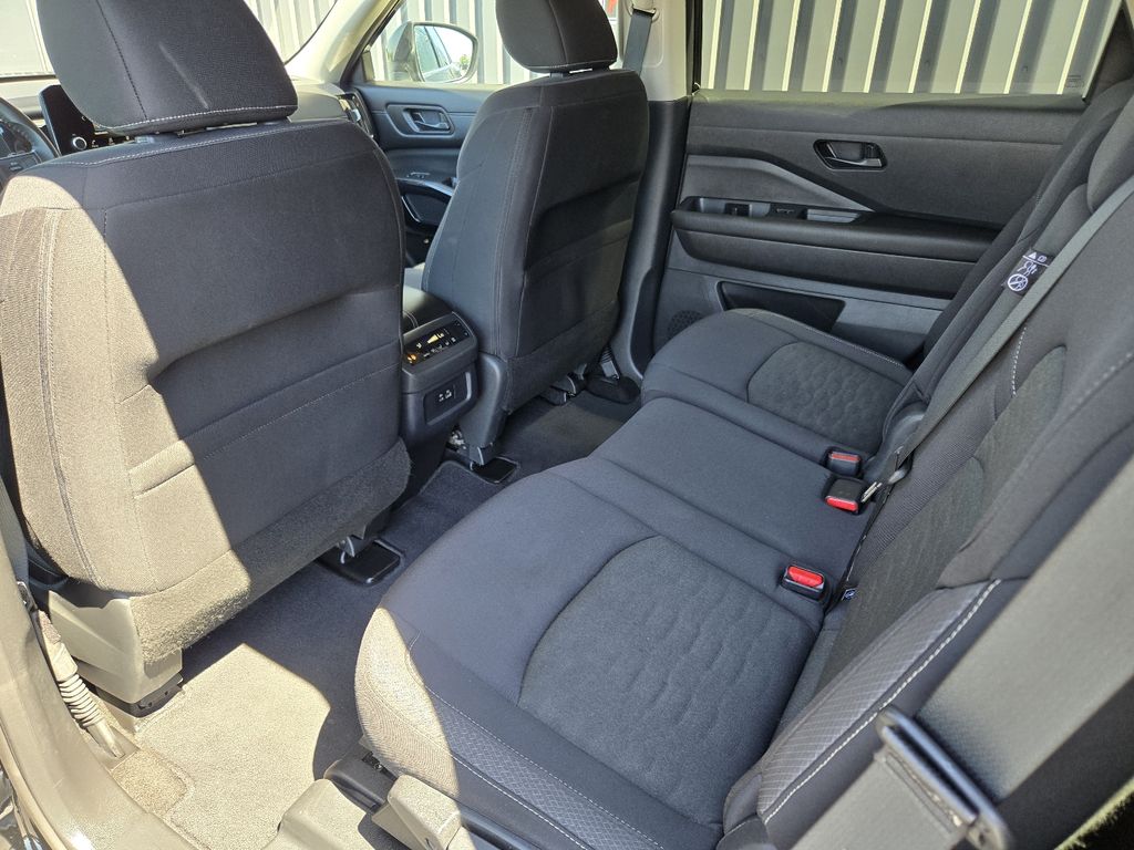 2025 Nissan Pathfinder