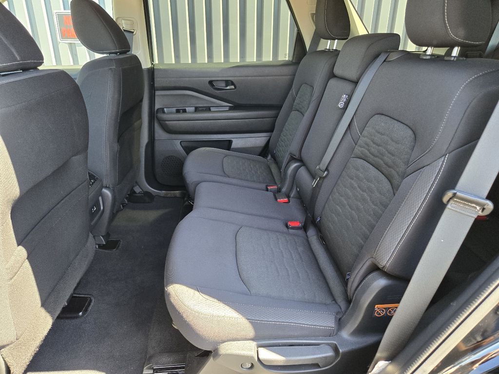 2025 Nissan Pathfinder