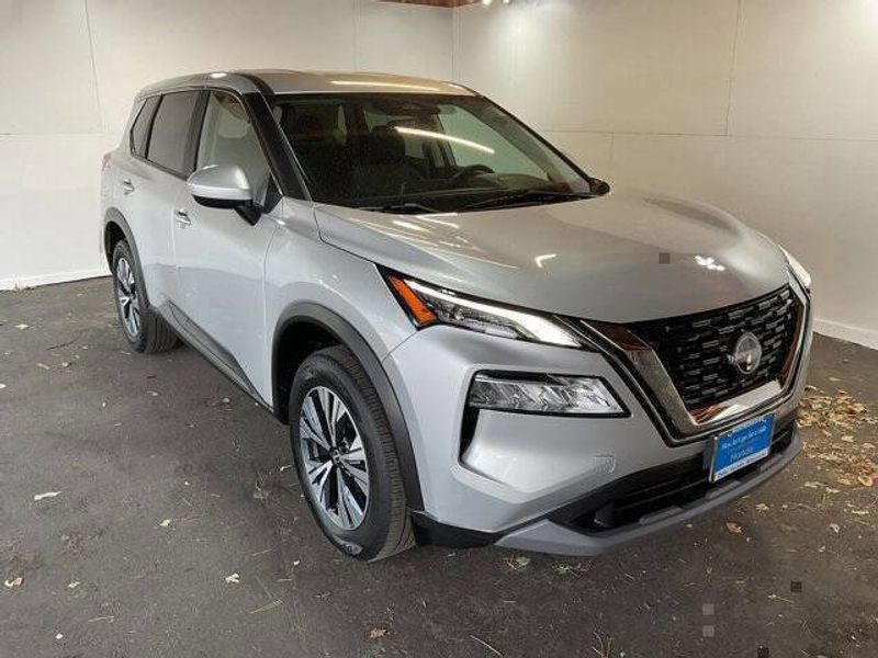 Used 2023 Nissan Rogue SV Car