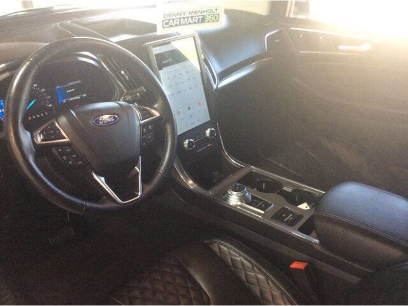 2023 Ford Edge