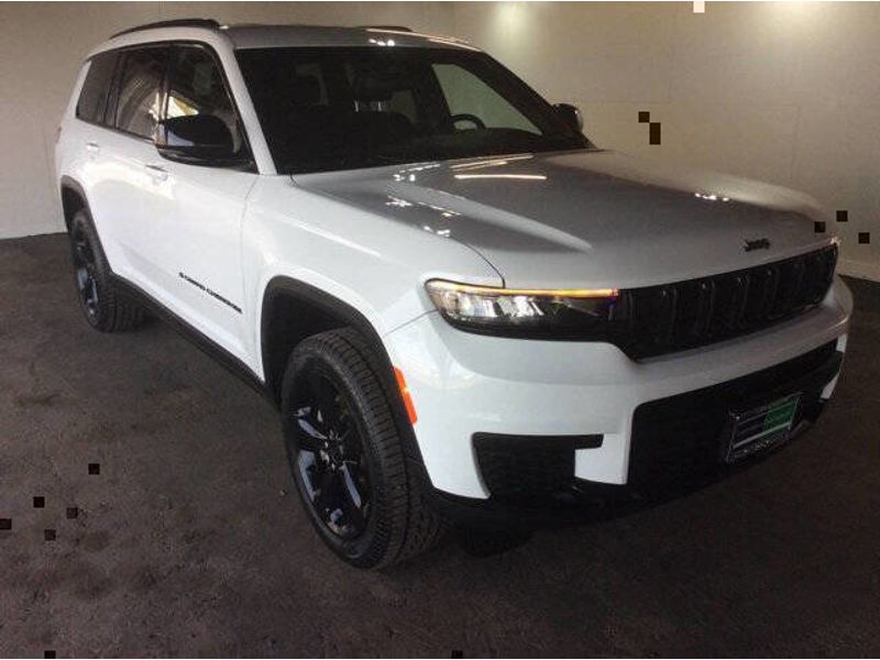 Used 2023 Jeep Grand Cherokee L Altitude SUVs