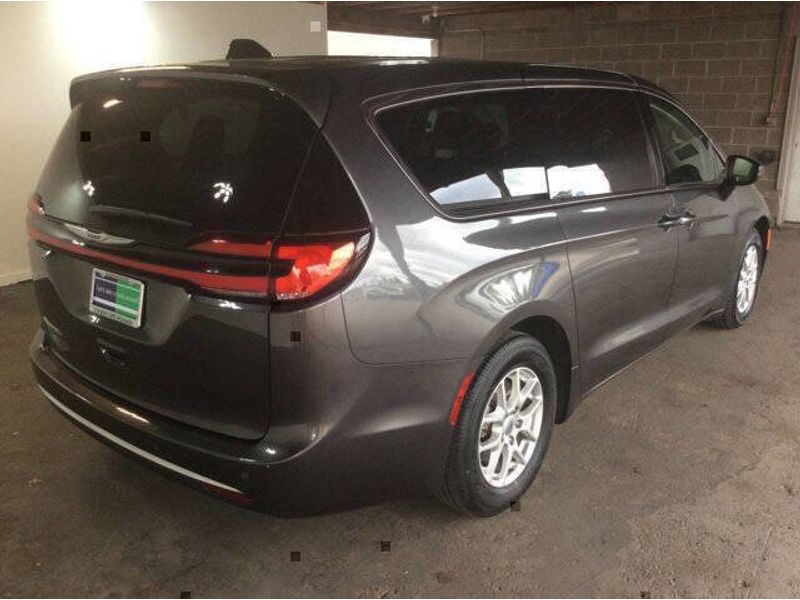 2023 Chrysler Pacifica
